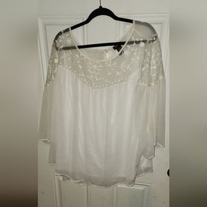 Torrid size 4 blouse